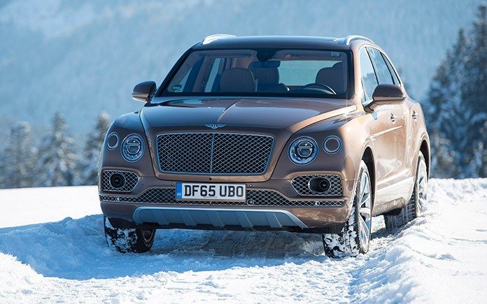 bentley-bentayga-makes-alpine-debut-in-kitzbuhel-1