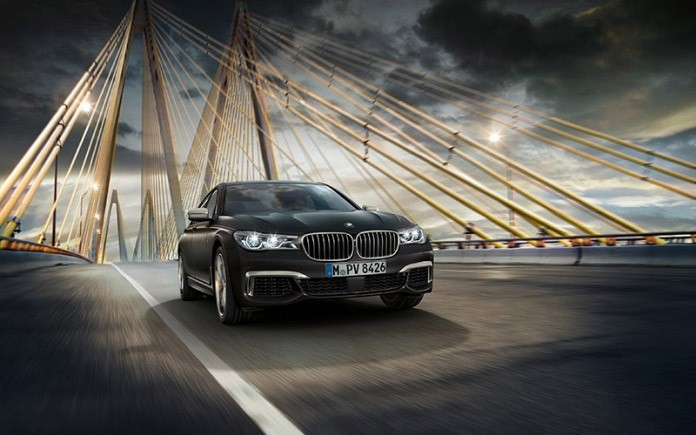 bmw-m760li-xdrive-16-696x435_c