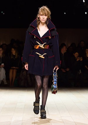 Burberry-Womenswear-February-2016-Collection—Look-30