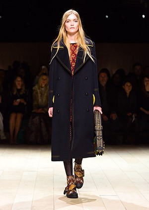 Burberry-Womenswear-February-2016-Collection—Look-36