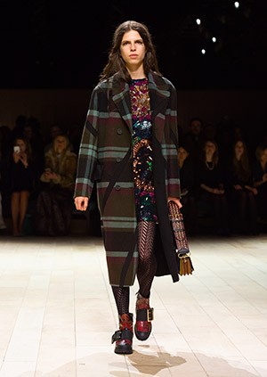 Burberry-Womenswear-February-2016-Collection—Look-5