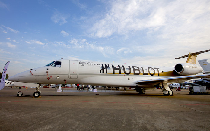 1-hublot-joins-hands-with-sino-jet-to-lead-the-premium-flying-experiences