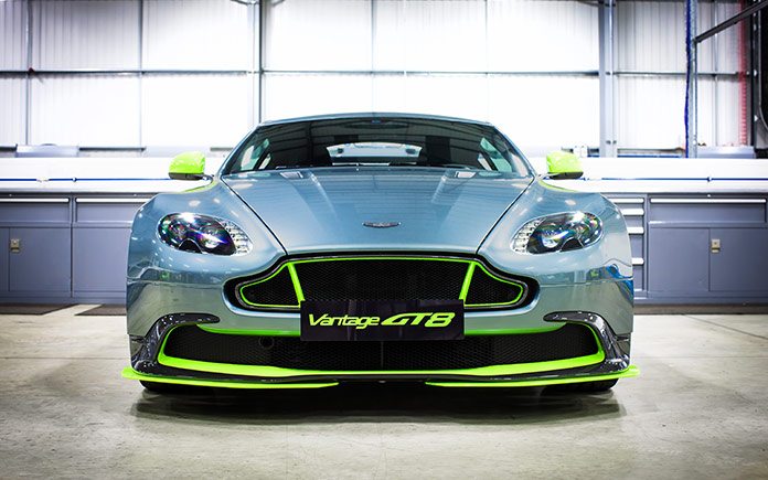 aston-martin_vantage-gt8_04