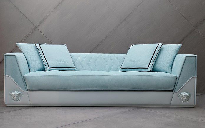 versace_home_via_gesu_palazzo_empire_sofa